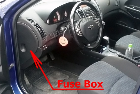 kia-ceed-ed-2007-2012_in_fuse_box_location.jpg